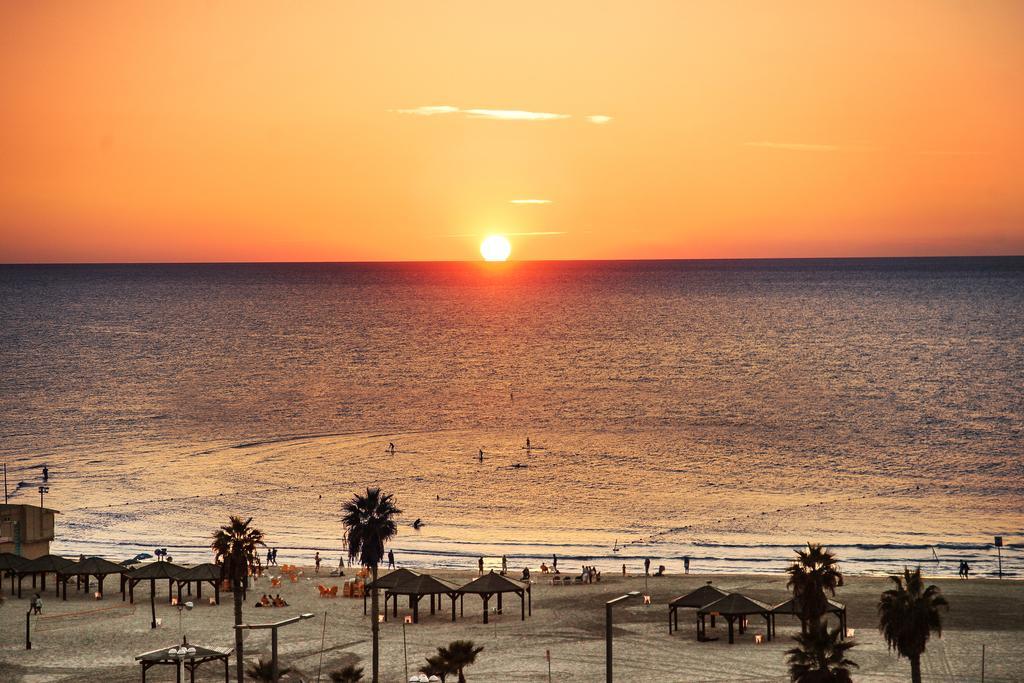 Brown Beach House Tel-Aviv, A Member Of Brown Hotels Zewnętrze zdjęcie